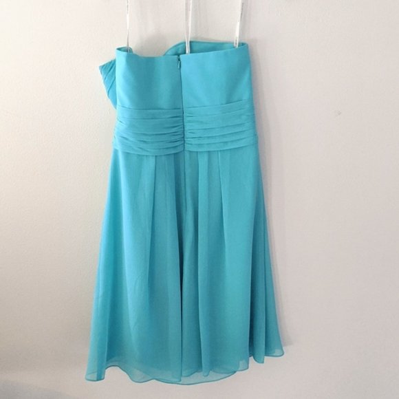 David's Bridal Short Crinkle Chiffon Bridesmaid Dress Light Aqua Blue Size 4 - Picture 5 of 6